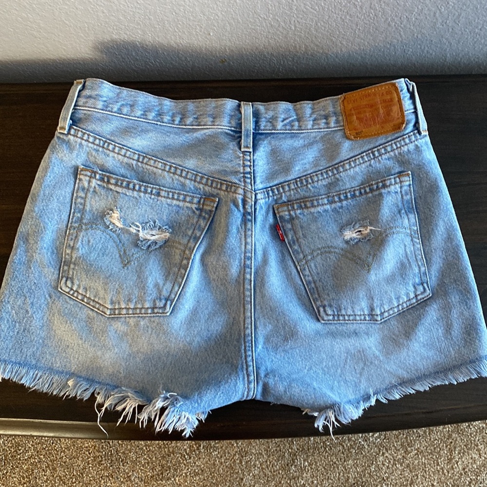 Distressed Levi’s 501 Shorts